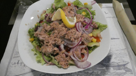 Tuna Salad With 4 Toppings