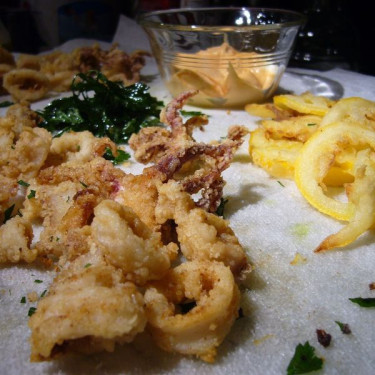 Frittierte Calamari