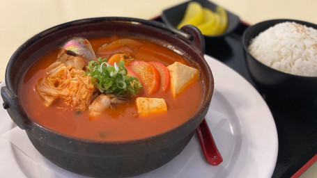 Spicy Seafood Nabe