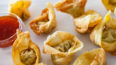 7. Crispy Fried Wontons With Sauce (10)