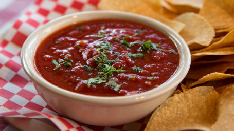 Tostada Chips With Salsa