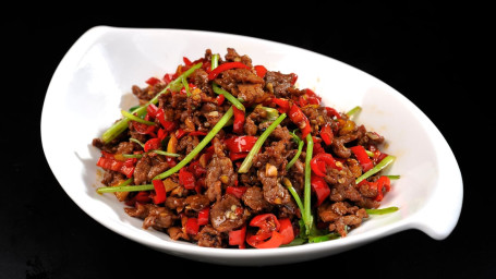E9Xiǎo Chǎo Huáng Niú Ròu Stir-Fried Beef With Pepper