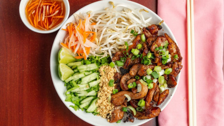 A3. Bun Ga Nuong (Grilled Chicken)