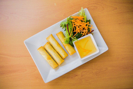 Spring Rolls Full Serve (4)