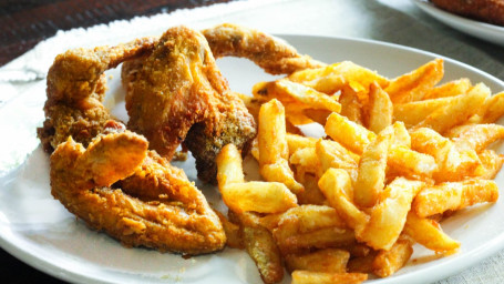 Wings (6 Pieces) With Fries