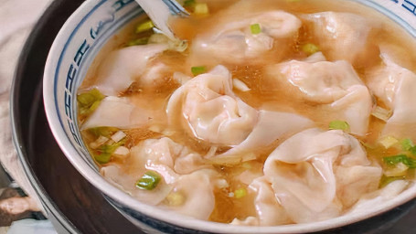 Hand Craft Wonton Soup Shǒu Gōng Dà Hún Tún