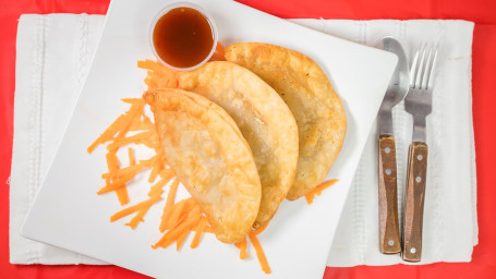 Jerk Chicken Empanadas