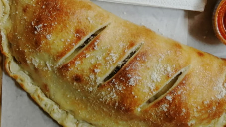 Hähnchenfinger-Calzone