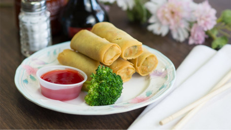 1. Vegetable Egg Roll 6 Pieces