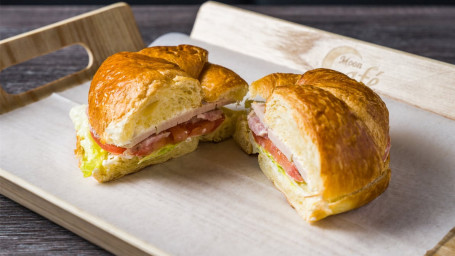 Ideal (Ham&Egg) Croissant Sandwich