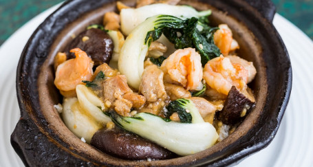 Sp2. Rice In Claypot With Shrimp And Chicken